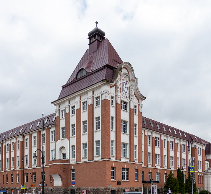Гусев