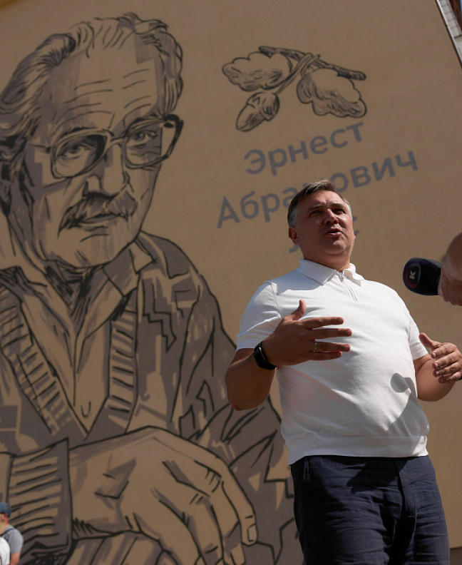 14 августа - открытие первого мурала проекта «ДНК-места: мурал-маршрут к 80-летию Калининградской области»